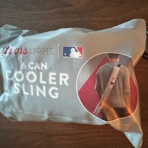 Coors Light MLB 6-Can Cooler Sling